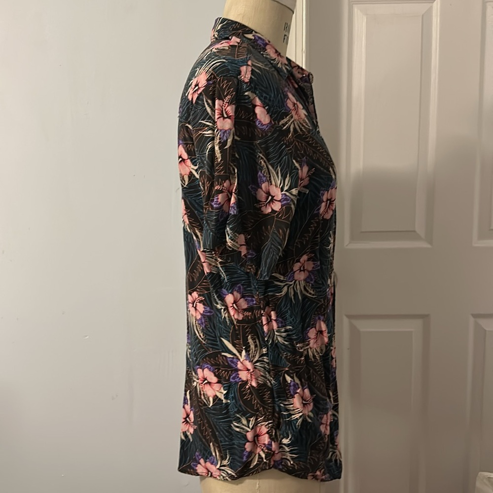 Empyre Tropical Button Down Shirt - Picture 3 of 7